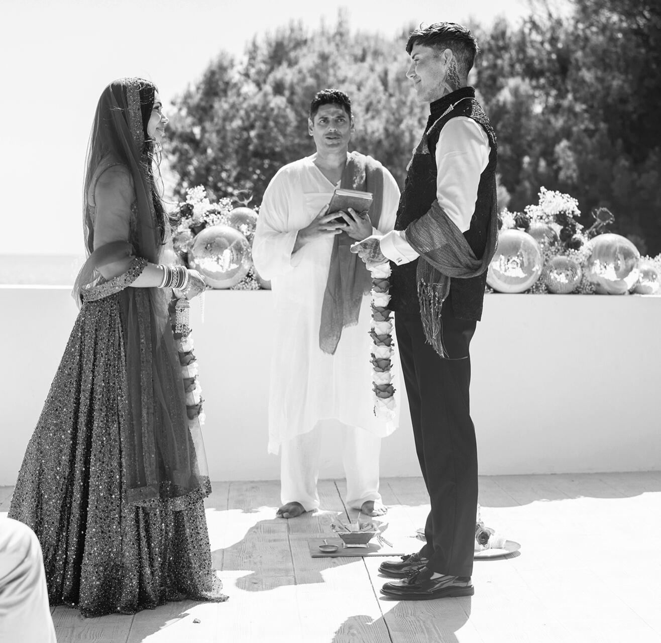 Hindu Wedding Pandit Oso Ceremony Ibiza